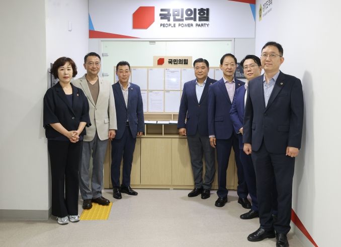 국민의힘, ‘조례서명대’ 통해 의원 간 입법 협력 강화
