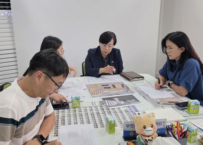 조미자 경기도의원, 진접역 ‘경기도 지하철서재’ 조성 논의 … 일상의 공간을 문화공간으로 바꾸다