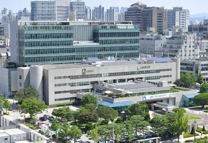 수원시청사
