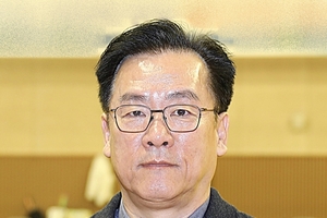 이권재 오산시장, '오산 서부로 붕괴사고'... "오산시의 안위와 정치적 책임 공방"에 매몰