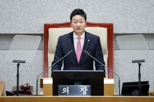 경기도의회 김진경 의장, 제388회 임시회 본회의 개회...“책임의 무게 되새기는 의회되어야”